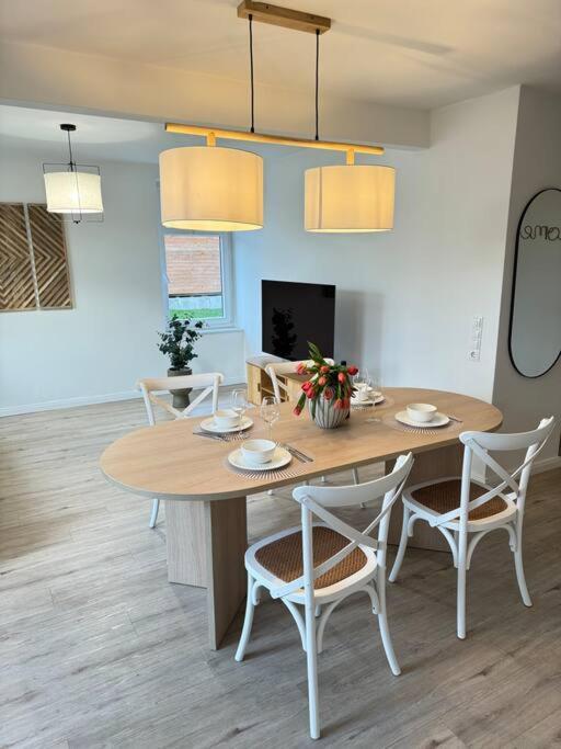 2,5 Zimmer Ferienwohnung Fehmarn Mit Eigenem Parkplatz Exterior foto