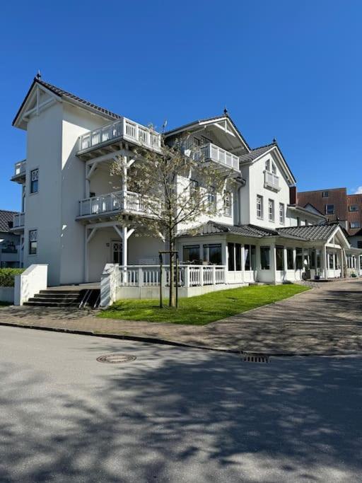 2,5 Zimmer Ferienwohnung Fehmarn Mit Eigenem Parkplatz Exterior foto
